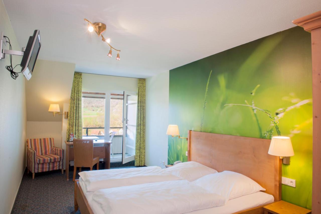 Hotel Sonneck Knüllwald Cameră foto